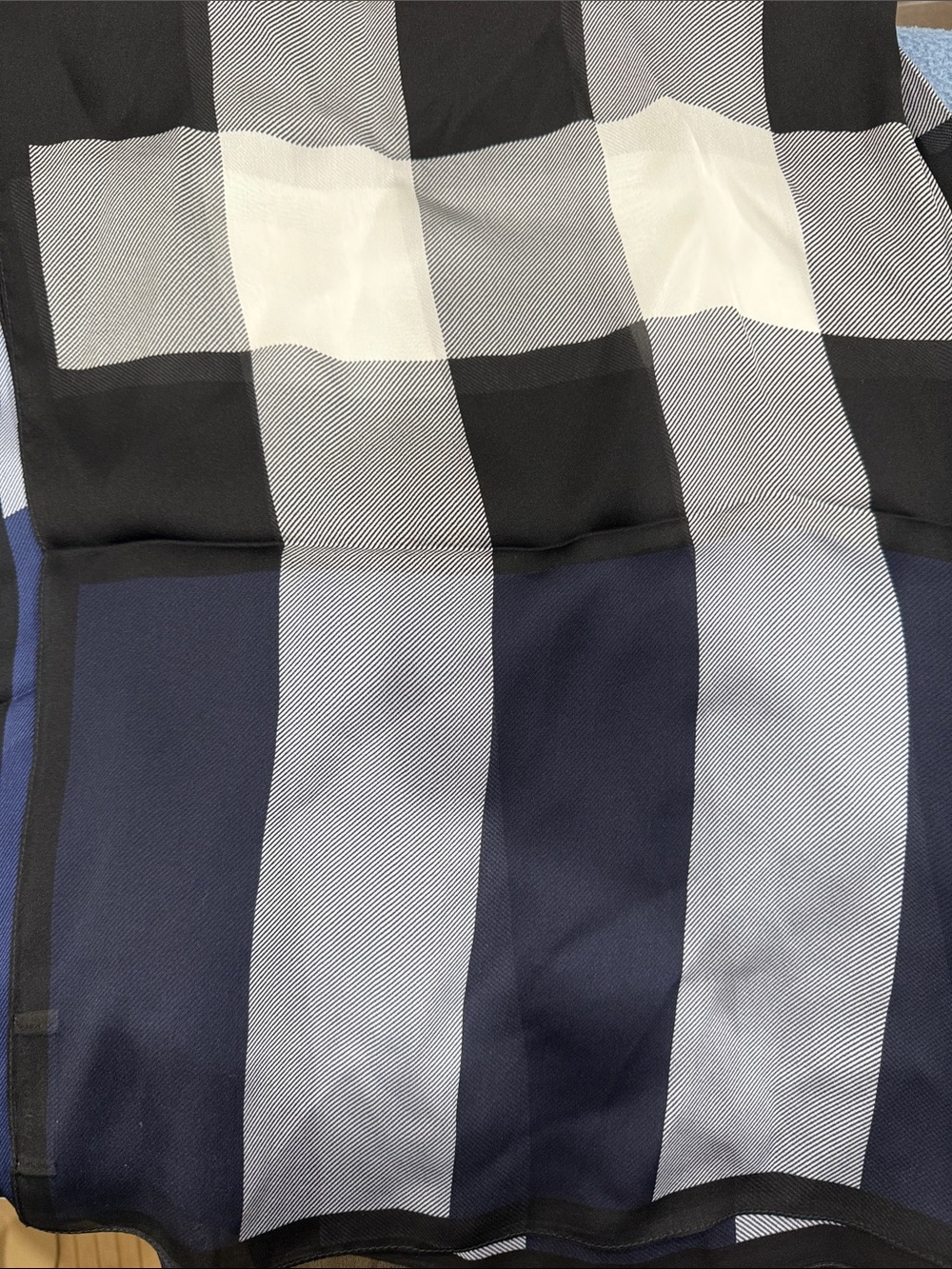 NWT. Burberry Mega Check Silk Scarf. - Picture 2 of 10